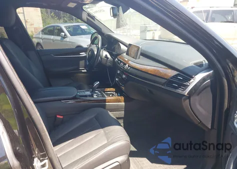 2018 BMW X5 xDrive35I z USA, uszkodzony, nr VIN 5UXKR0C52J0X89340